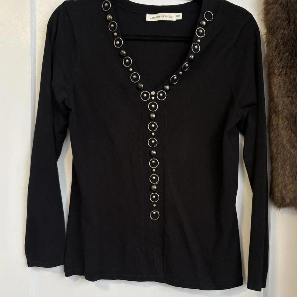 VINTAGE LAURA KNIT SHIRT WITH EMBELLISHMENTS